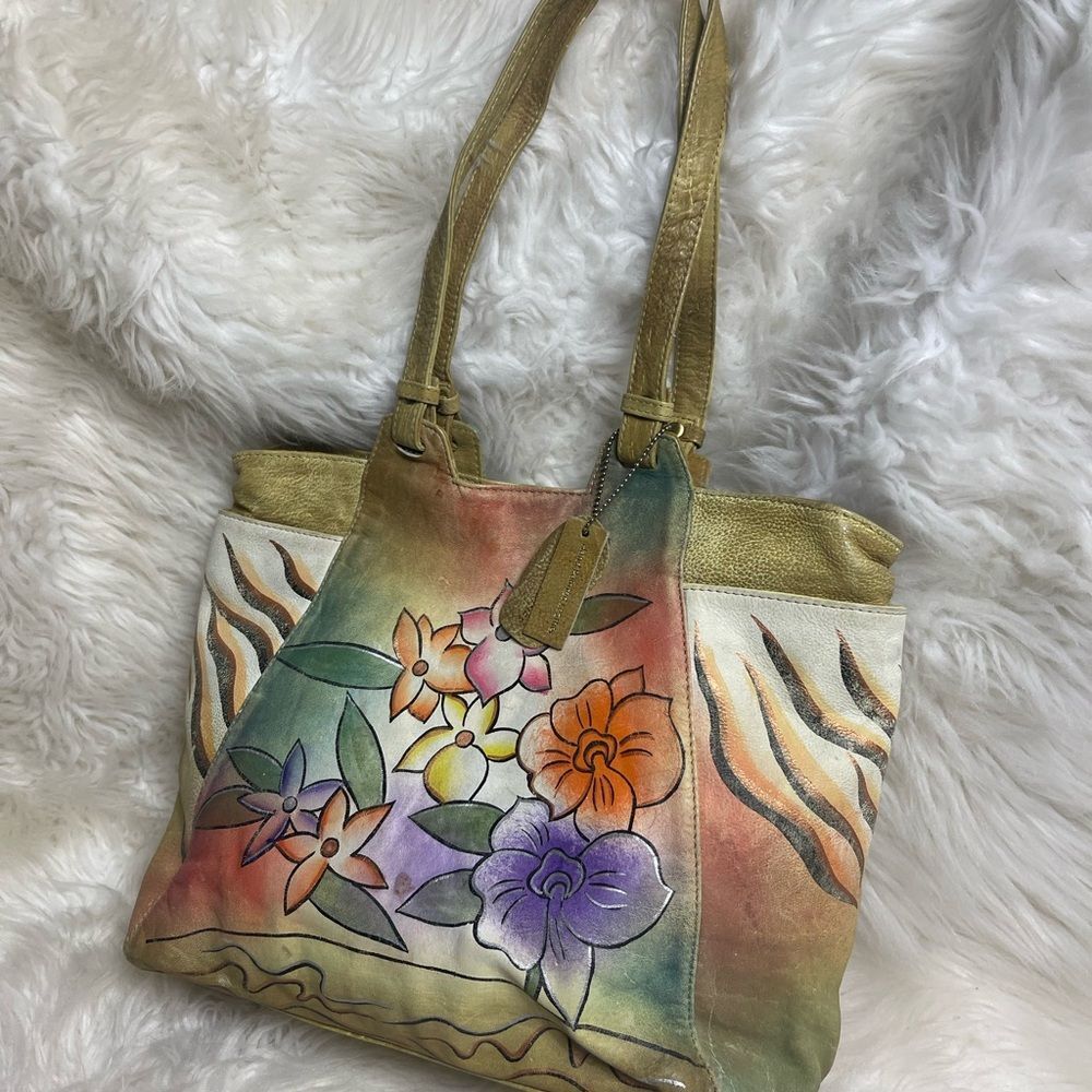 Great American Leather work Hand-Painted Floral shoulder Bag in Multicolor
